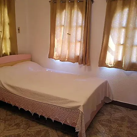 Cordoba Sea View Apartment With Open Air Jacuzzi At Mastaba