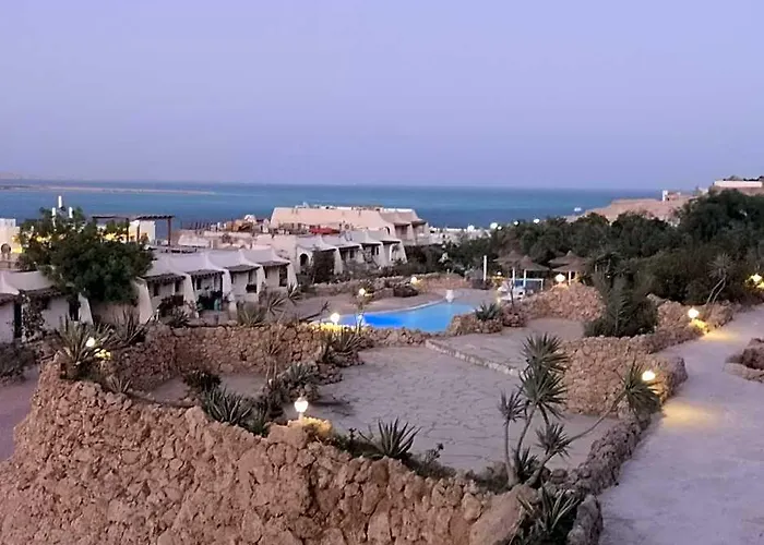 Cordoba Sea View With Open Air Jacuzzi At Mastaba 酒店 洪加達